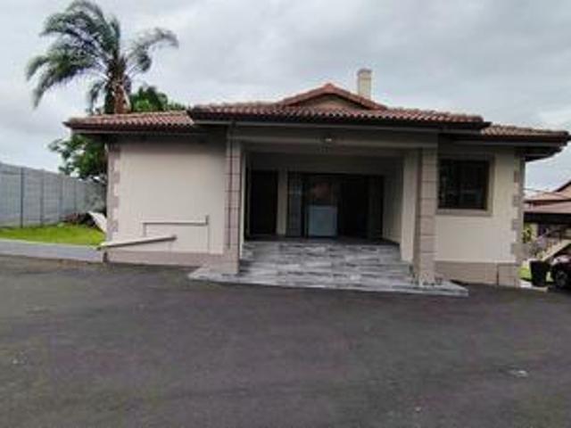 Office for rent in Queensburgh, Kwazulu-natal