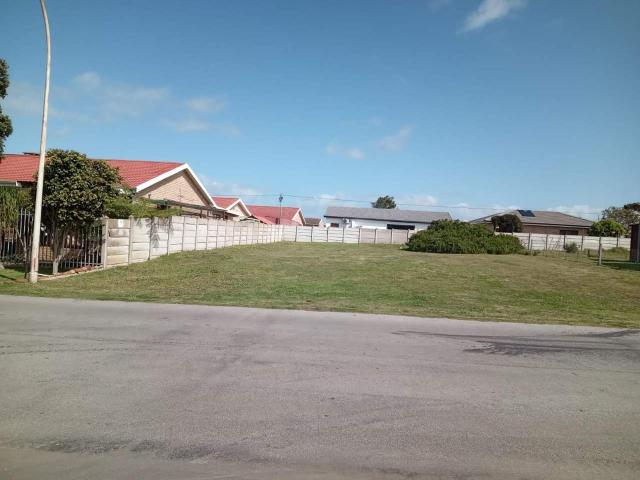 Land for sale in Cape St Francis, Eastern Cape