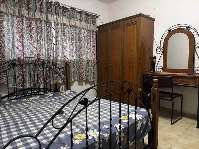 Room for rent