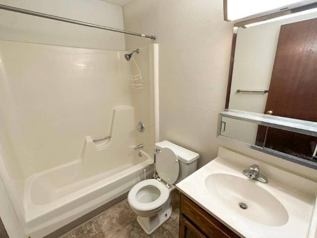 Room for rent in Story, Iowa