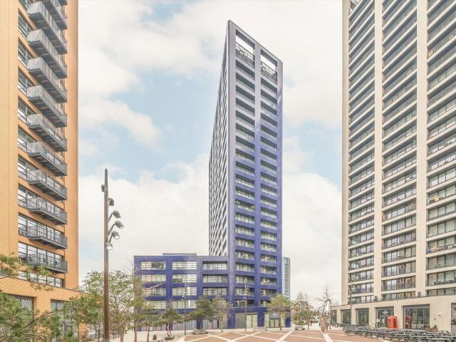 Apartment for rent in London City Island, Blackwall