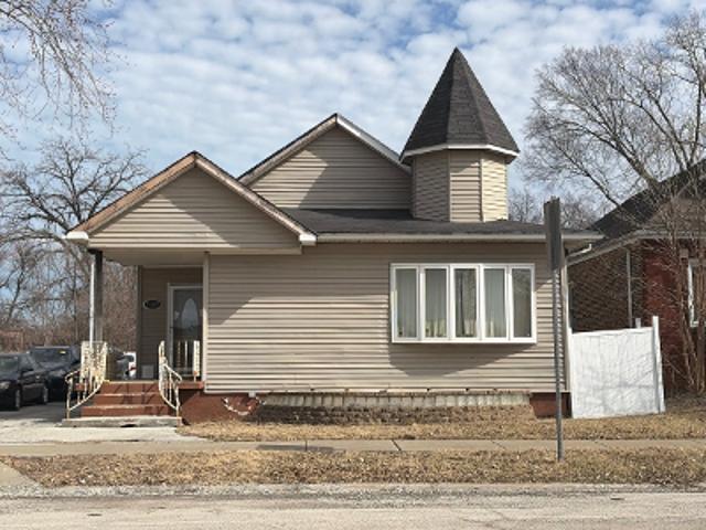 House for sale in Harvey, Illinois