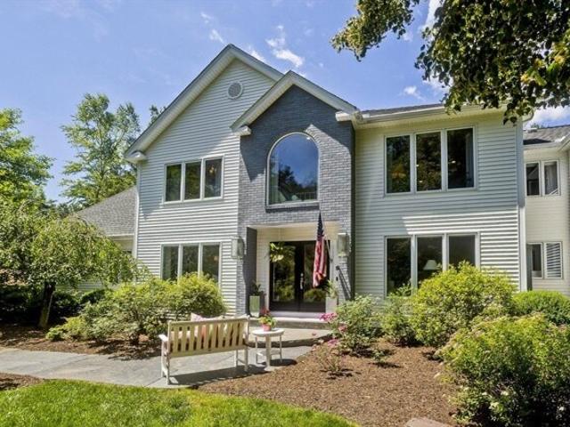 House for sale in Hampden, Massachusetts