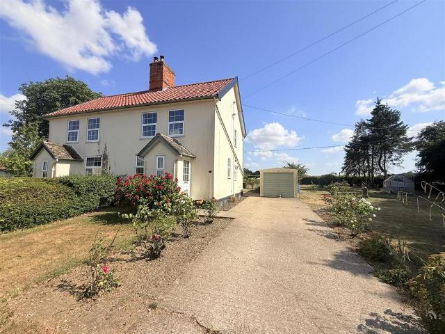 House for rent in Chelmondiston, Suffolk