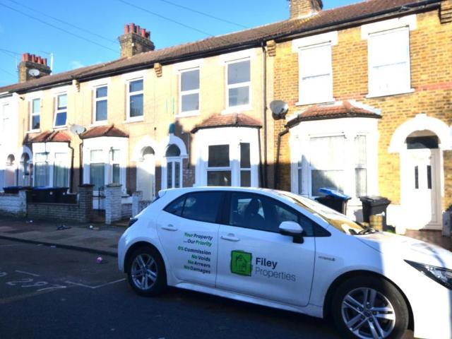 House for rent in London Borough of Enfield, Greater London