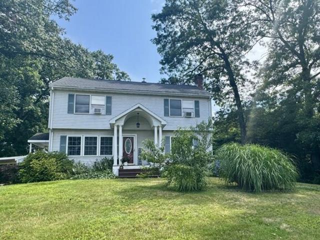 House for sale in Southington, Connecticut