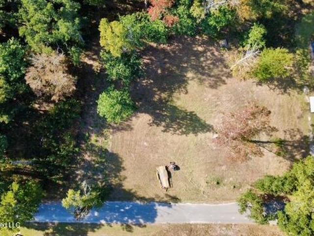Land for sale in Ocean Springs, Mississippi