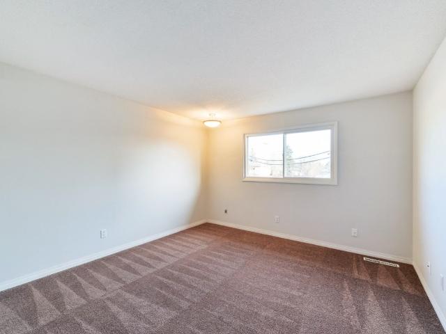 House for rent in Wedgewood, Alberta