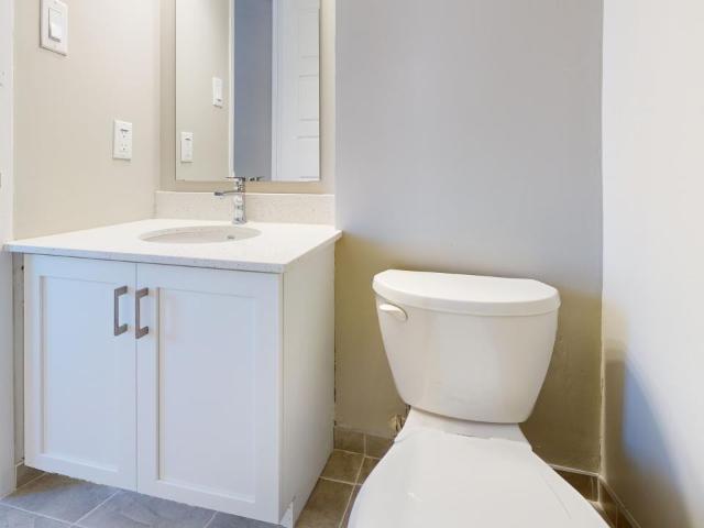 Apartment for rent in Mulhurst Bay, Ontario