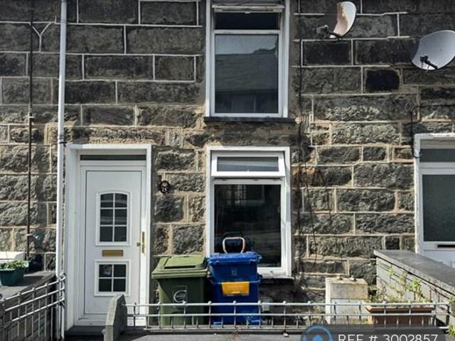 House for rent in Four Crosses, Blaenau Ffestiniog