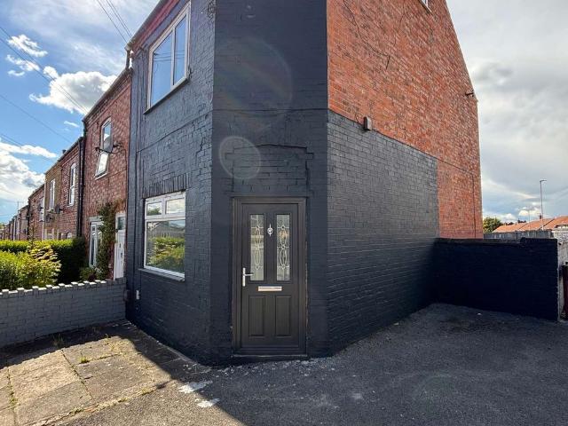 Room for rent in Dinnington St. John's, Dinnington