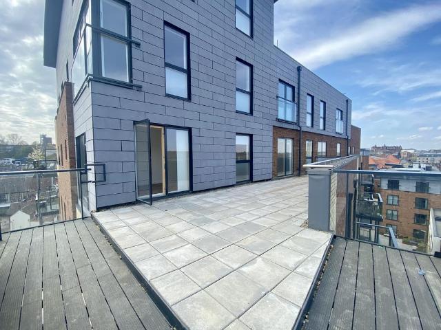 Apartment for rent in Lakenham, East Bank