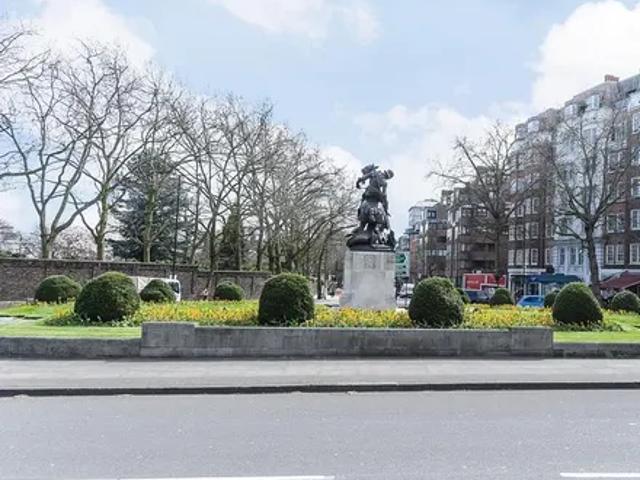Apartment for rent in St. John's Wood, Greater London