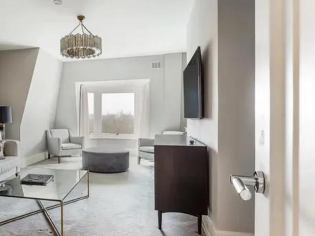Apartment for rent in St. John's Wood, Greater London