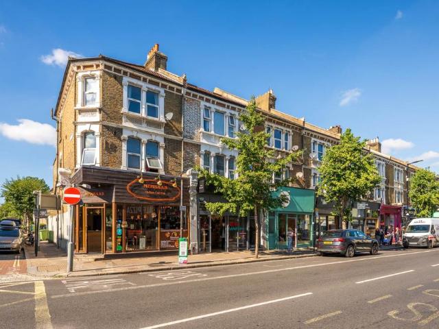 Apartment for rent in London Borough of Southwark, Greater London