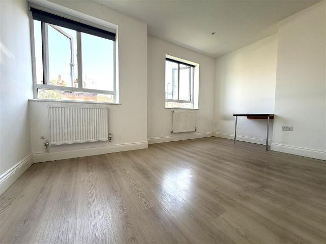 Apartment for rent in Noel Park, Greater London