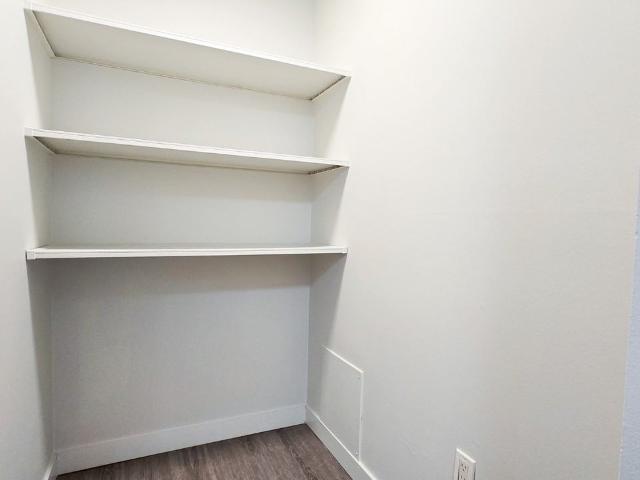 Apartment for rent in Wedgewood, Alberta