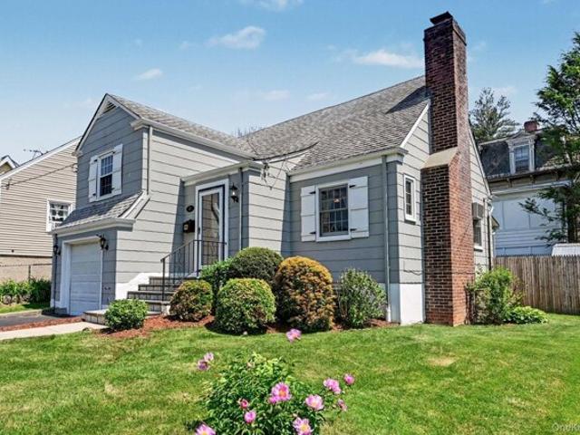 House for sale in New Rochelle, New York