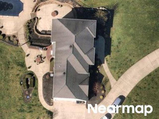 House for sale in Willoughby
