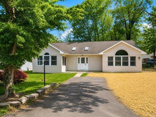 House for sale in Lake Hopatcong, New Jersey