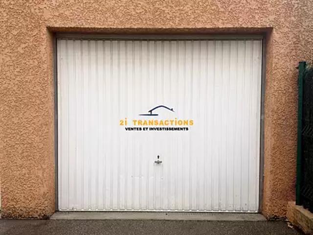 Garage location à Lorette, Loire