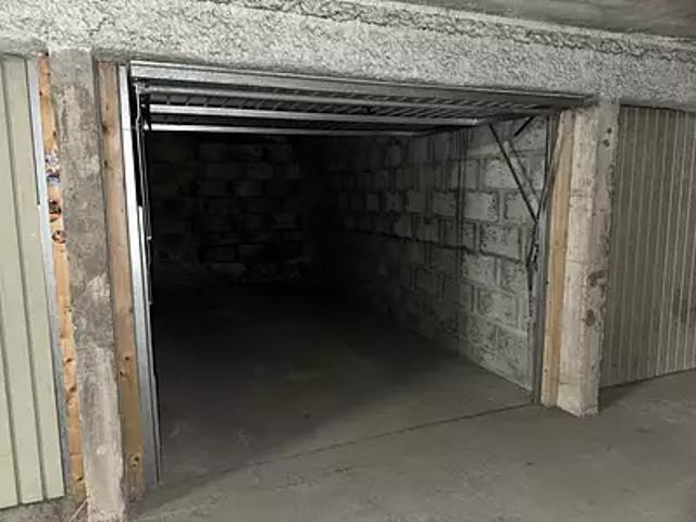Garage location à Lorient, Bretagne