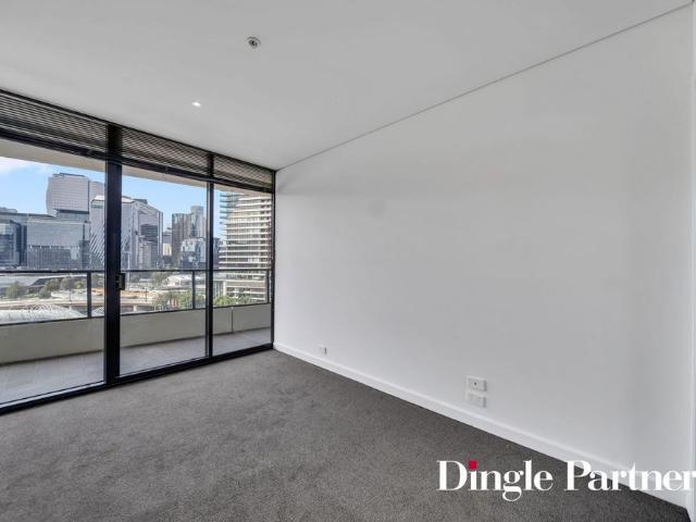 Apartment for rent in Docklands, Victoria