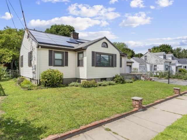 House for sale in Winchester, Middlesex County