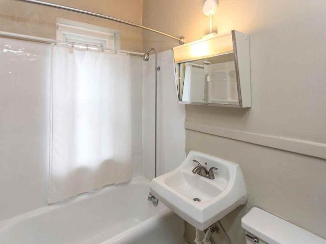 Apartment for rent in Hennepin, Minnesota