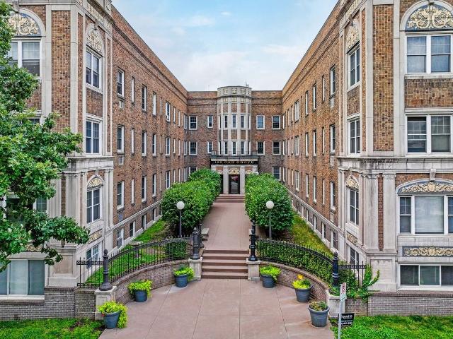 Apartment for rent in Hennepin, Minnesota