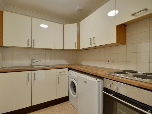 Apartment for rent in West Cliff, Bournemouth