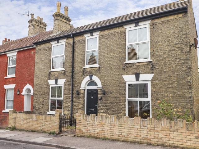 House for rent in Eastbridge, Suffolk