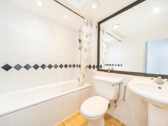 House for rent in London Borough of Haringey, Greater London
