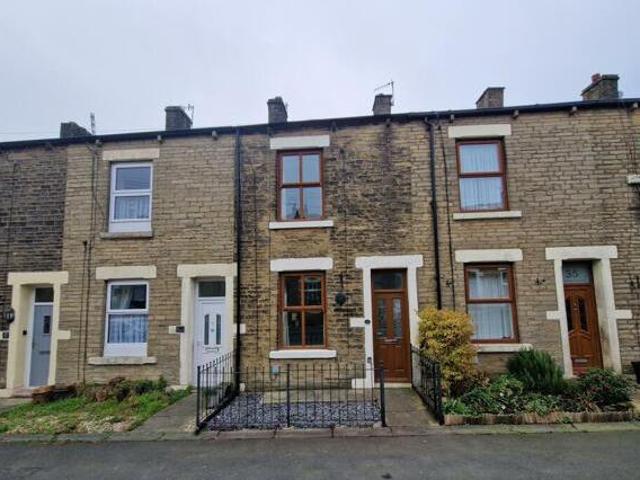 House for sale in Ashton-under-Lyne, Tameside