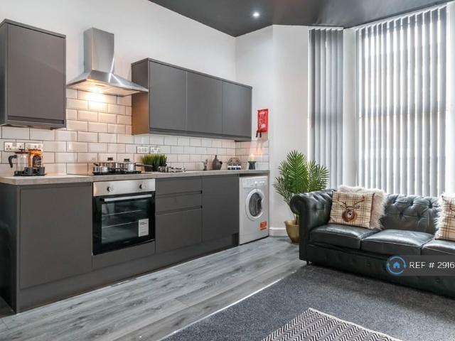 House for rent in Fairfield, Calderstones