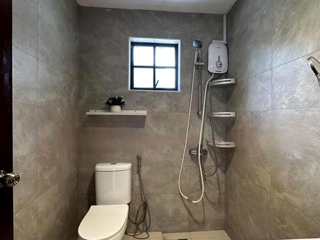 Condominium for sale in Geylang