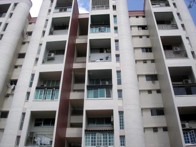 HDB House for sale in Hougang