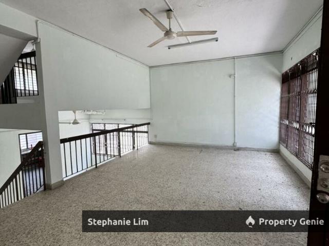 Residential House for rent in Mukim 13, Georgetown