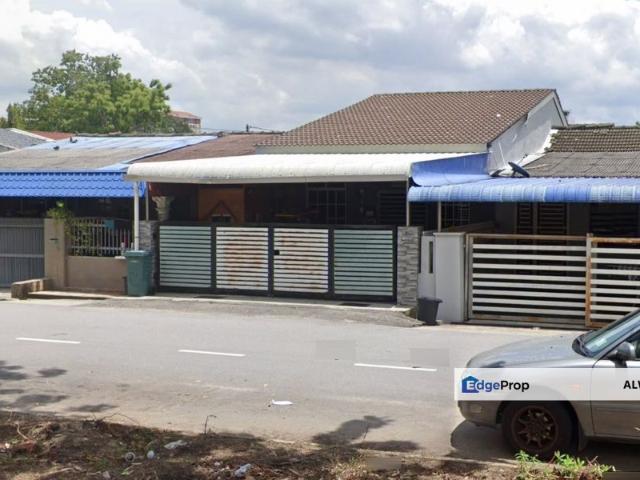 House for sale in Wellesley, Penang