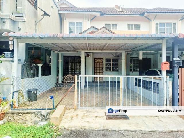 House for sale in Seksyen 13, Bandar Puncak Alam