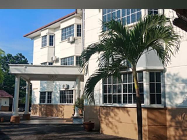 House for sale in Country Heights Damansara, Kuala Lumpur