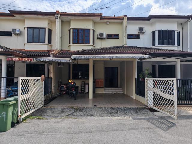 Terraced House for rent in Kuching