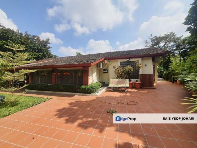House for sale in Country Heights Damansara, Kuala Lumpur