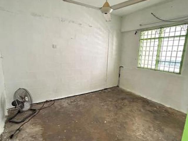 Flat for sale in Georgetown, Penang