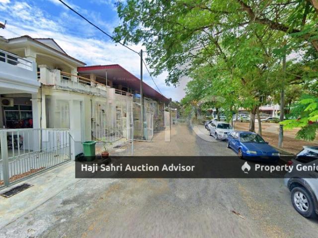 Terraced House for rent in Wellesley, Penang