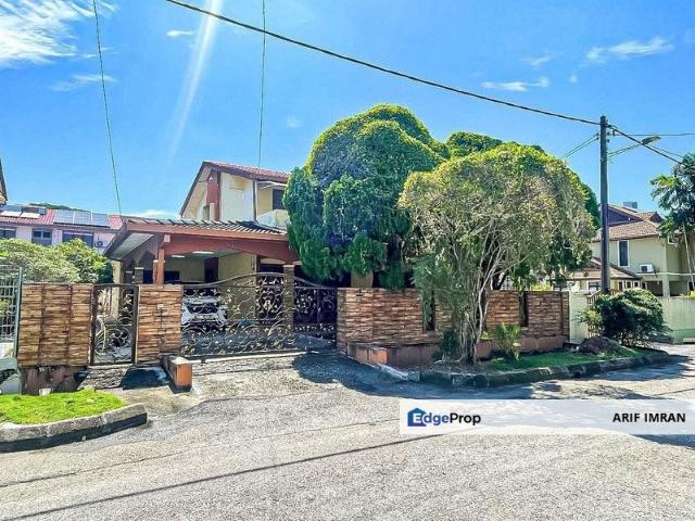 House for sale in Country Heights Damansara, Kuala Lumpur