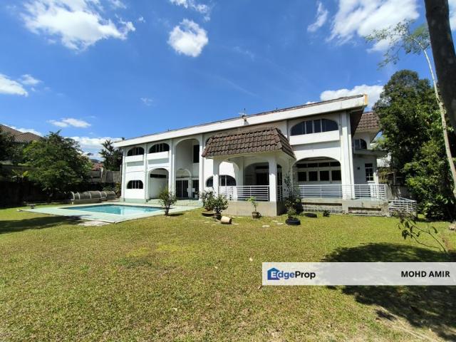 House for sale in Country Heights Damansara, Kuala Lumpur