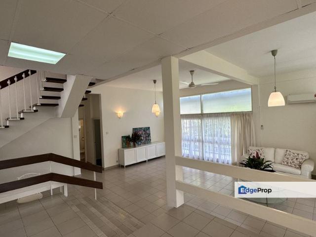 House for sale in Pantai