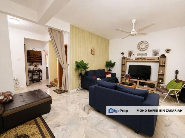 House for sale in Country Heights Damansara, Kuala Lumpur