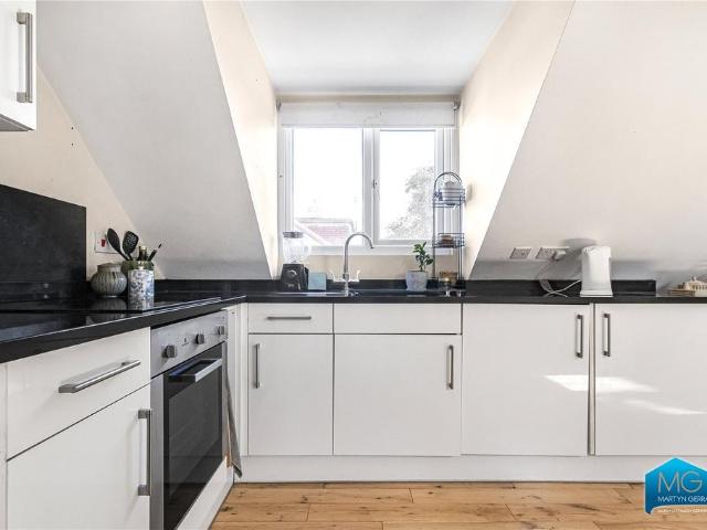 Apartment for rent in Finchley, Greater London